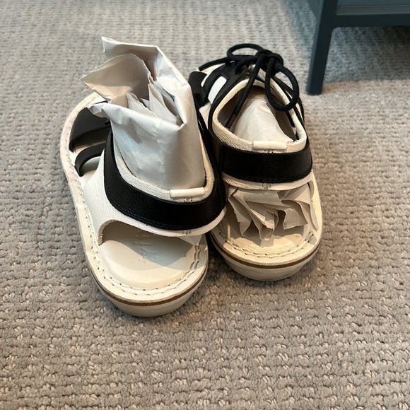 TRIPPEN Sandals. Size 36 (German). Black and White. - Picture 3 of 6